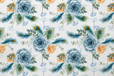 Seamless floral wallpaper with beautifully illustrated flowers and soft leaf patterns.